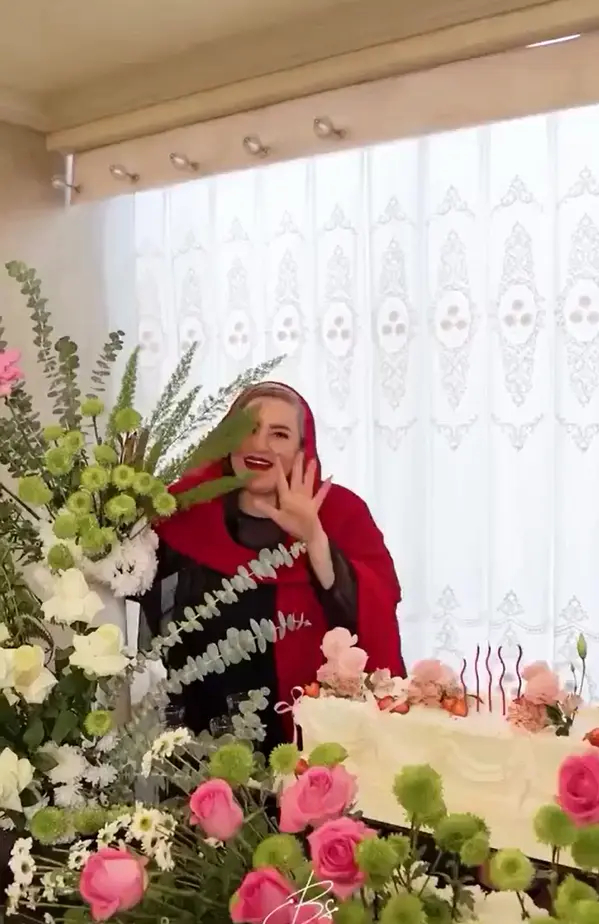 نعیمه نظام دوست