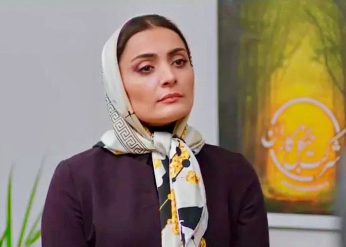 السا فیروز آذر