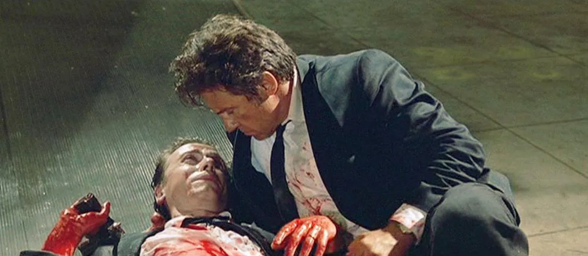 Mr Orange Mr White reservoir dogs 25582512 834 363 - سگ‌های آب‌انبار تارانتینو؛ چرا فیلمی درباره‌ی سرقت حوادث بعد از سرقت را نشان می‌دهد؟ (تحلیل فلسفی سگ‌های آب‌انبار)