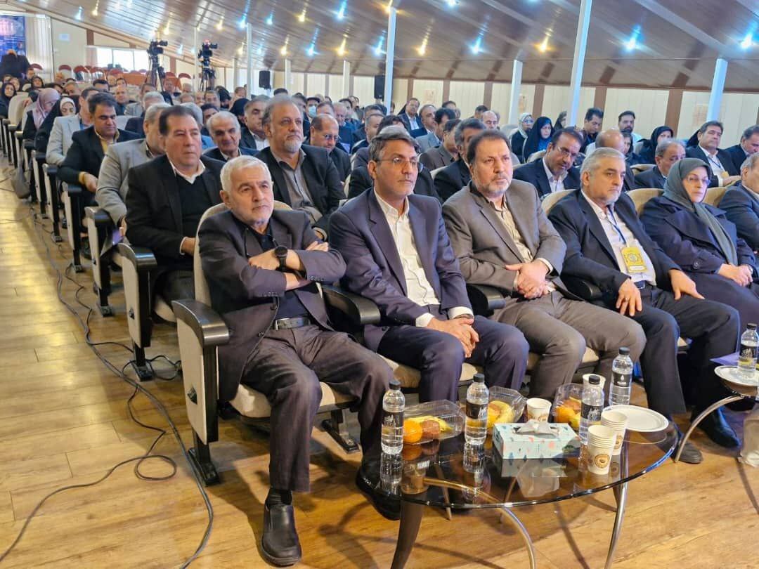 وزیر سابق آموزش و پرورش: سقوط آزاد بودجه آموزش‌وپرورش را متوقف کنید