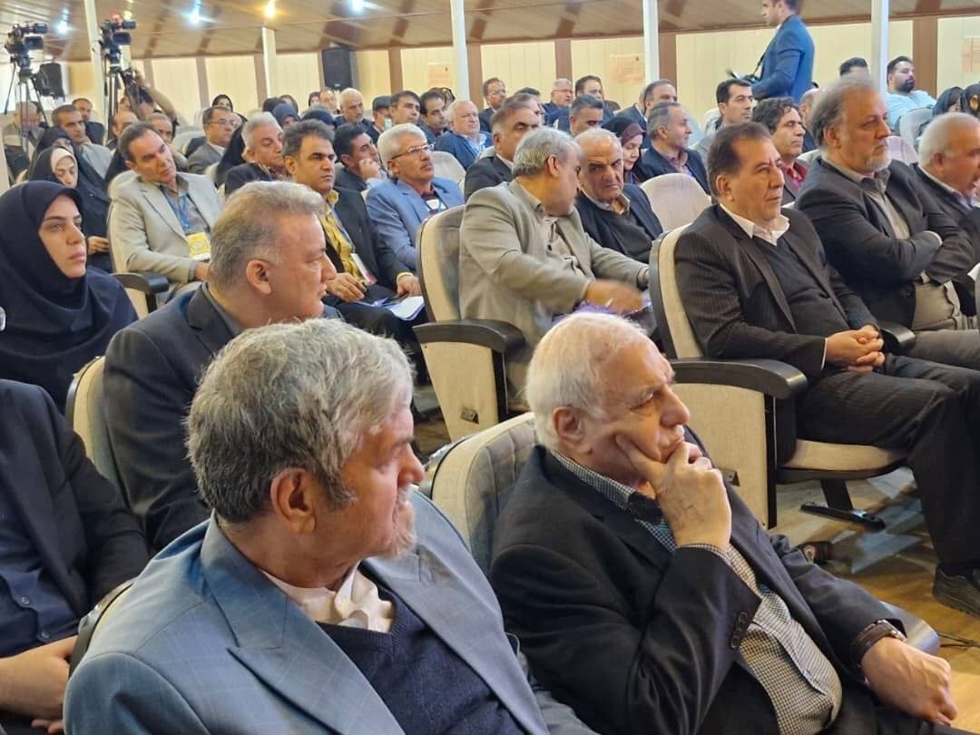 وزیر سابق آموزش و پرورش: سقوط آزاد بودجه آموزش‌وپرورش را متوقف کنید