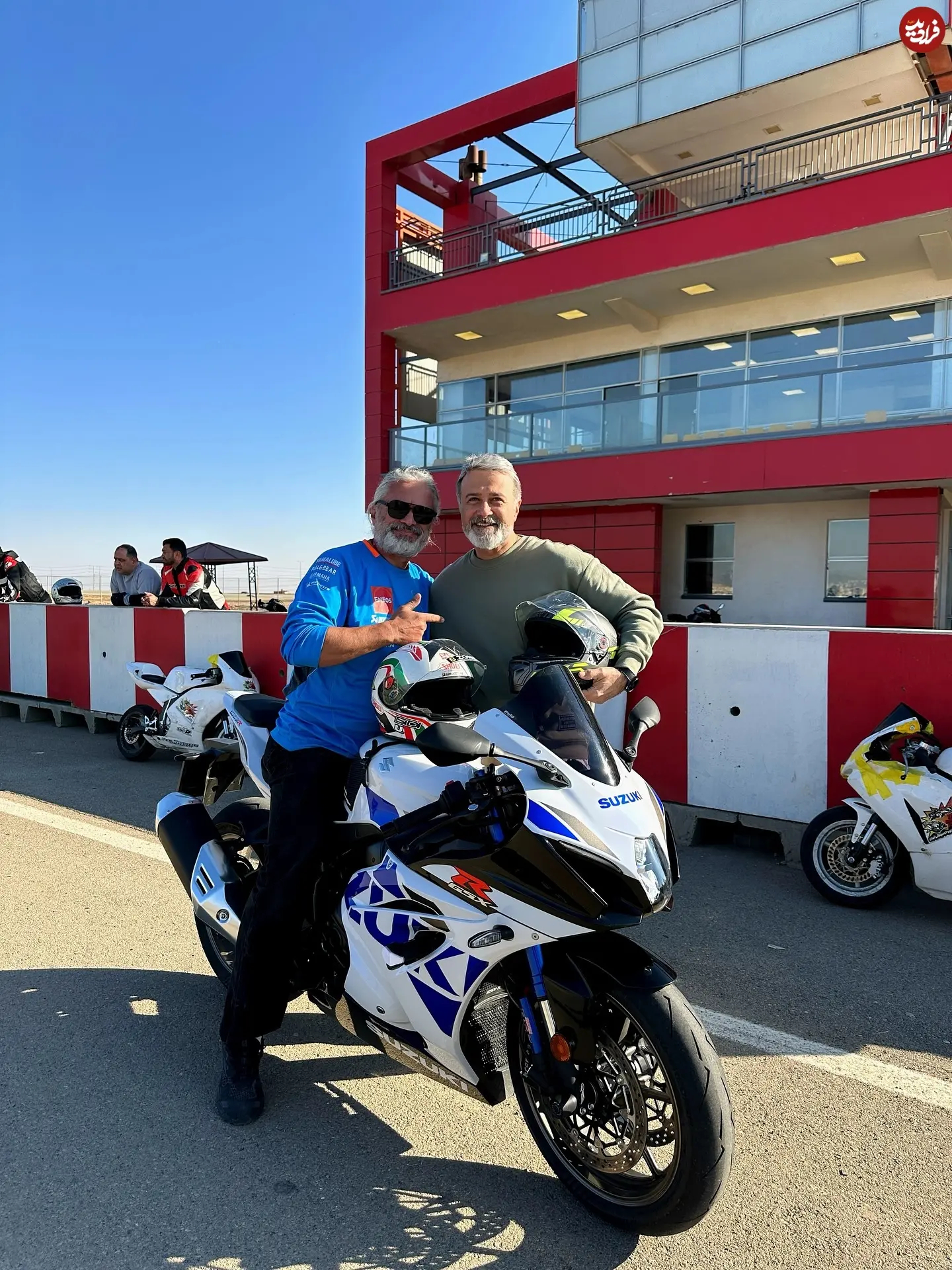 tehransuperbikeschool_1764061852_3773546781146542113_43881733596