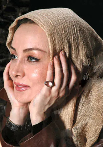 زندگینامه،بیوگرافی حدیث فولادوند
