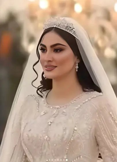 مریم مومن