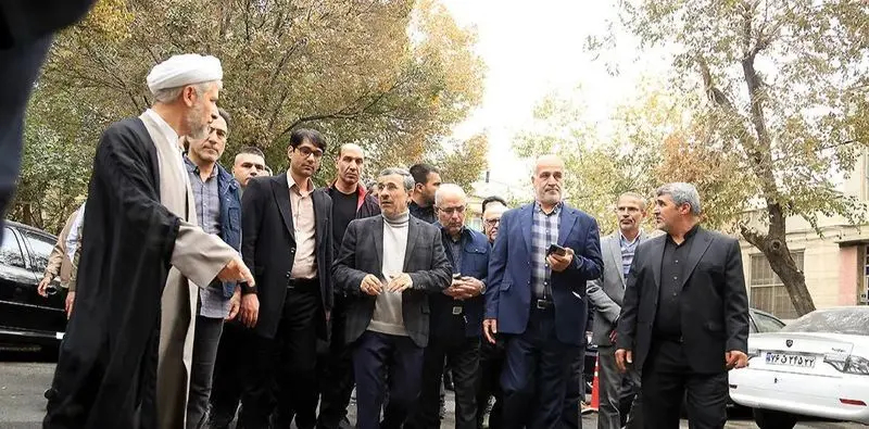 تشیع جنازه خواهر احمدی نژاد 