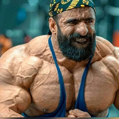 بیوگرافی و زندگی خصوصی هادی چوپان و همسرش،از مدال طلا آرنولد کلاسیک تا مهاجرت+ عکس و فیلم جذاب