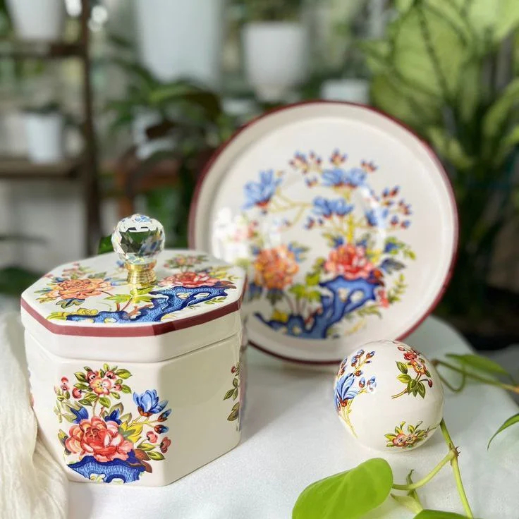 ظروف دکوری سفالی رنگی و طرح دار