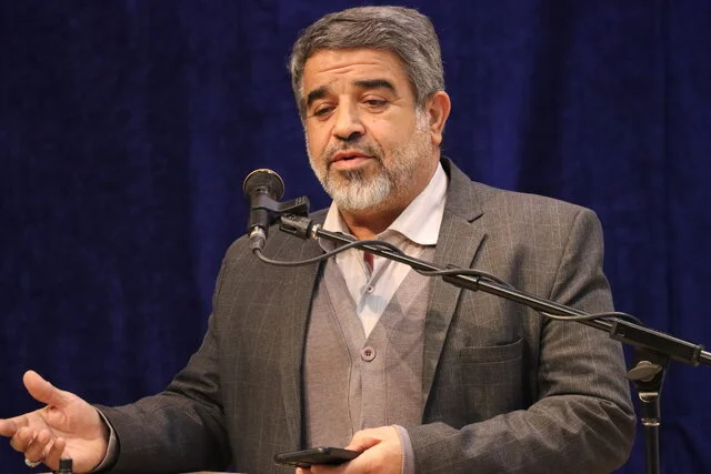 مساجد پایگاه‌های مردمی، سیاسی و فرهنگی هستند