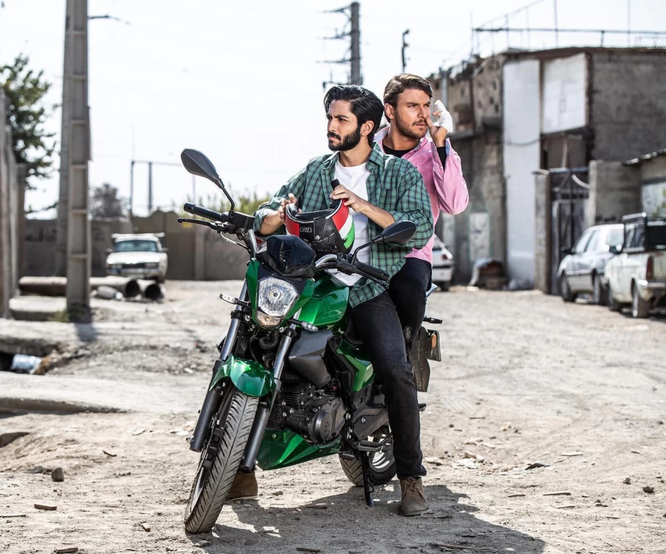 بیوگرافی کیسان دیباج/ از کودکی تا شهرت، زندگی شخصی و هنری