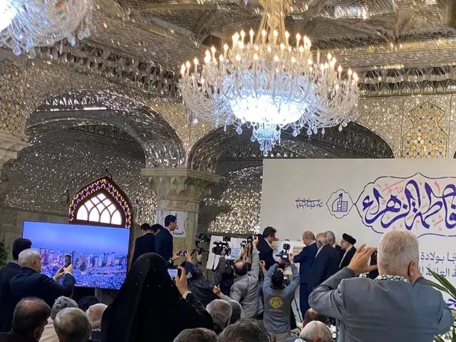 صحن حضرت زهرا(س) جلوه همدلی ملت‌هاست