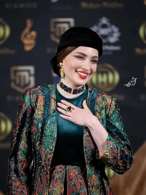بهنوش طباطبایی در جشن حافظ ۱۴۰۴