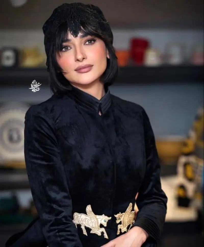 نورا محقق