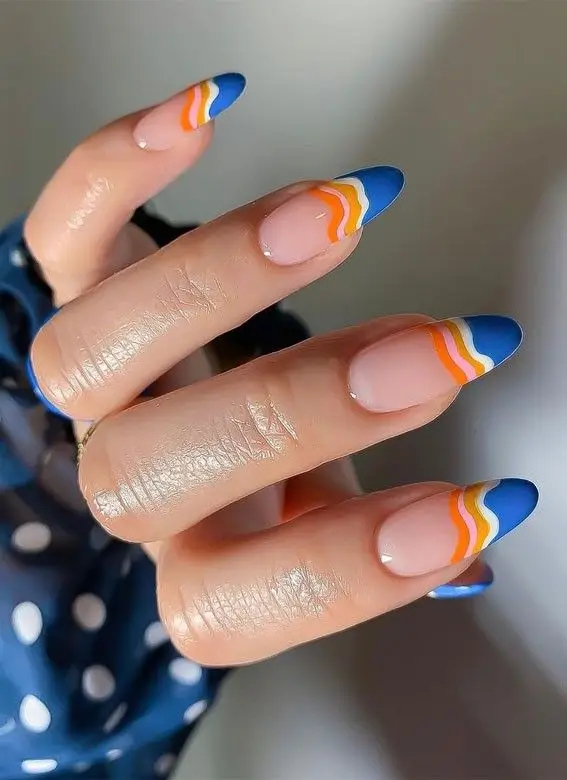 ناخ فرنچ رنگی