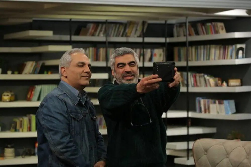 مهران مدیری در کتاب باز