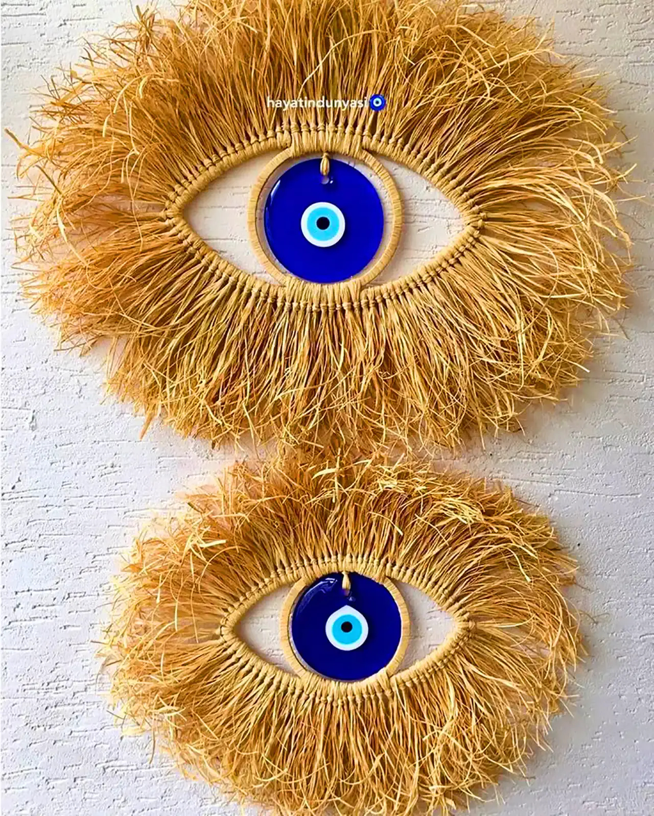 محافظ چشم زخم سنتی و مدرن 