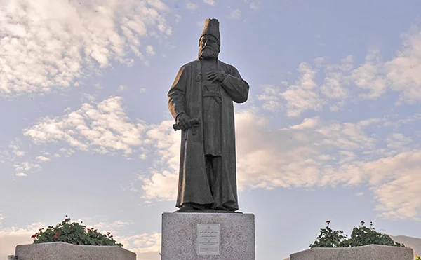 امیر کبیر که بود - اصالت امیر کبیر - همسر و فرزندان امیر کبیر 