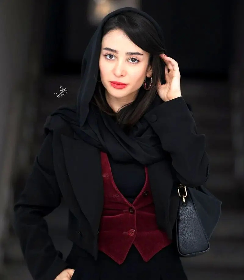 الناز حبیبی