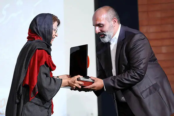 دهکردی
