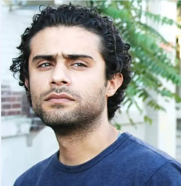 بیوگرافی وحید رهبانی