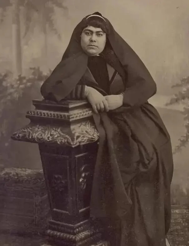 قاب تاریخ