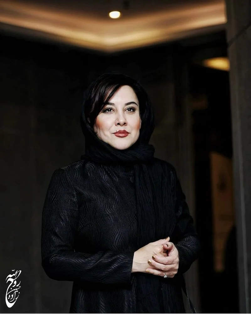 آشا مهرابی