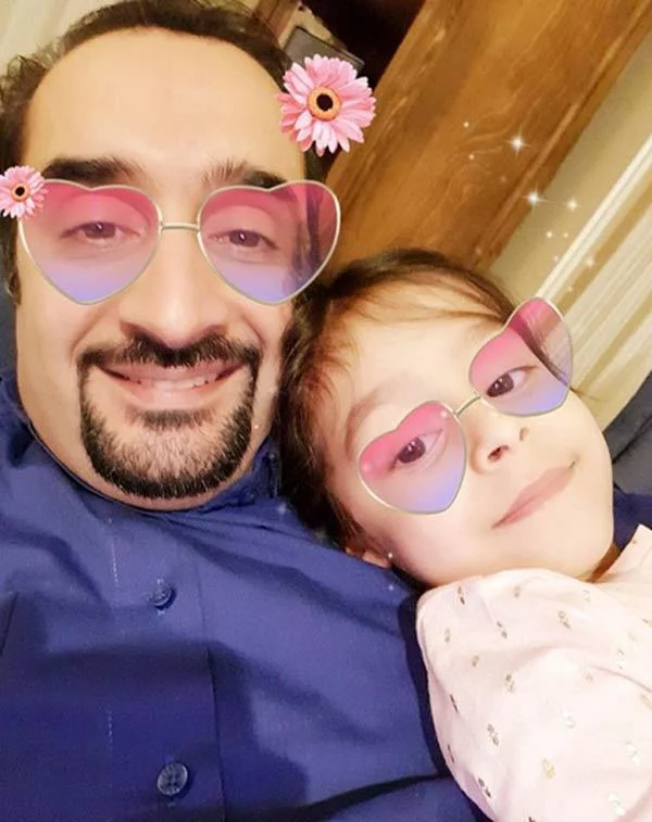 نیما کرمی و دخترش نیل