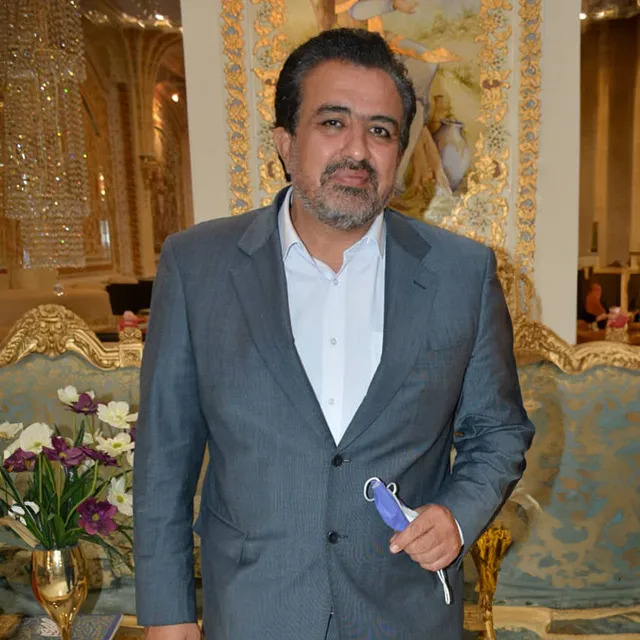 حسینی بای